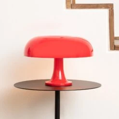 Artemide Nessino - Designer-Tischleuchte, Rot