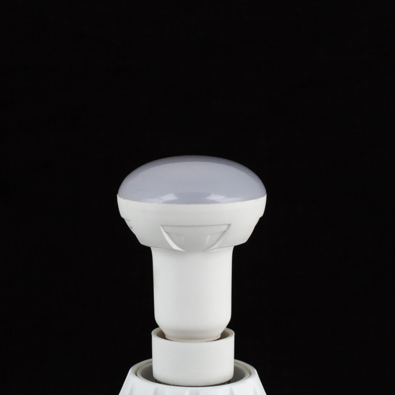 LED-Reflektorlampe R50 E14 4,9W 830 120° 3er-Set 5 LED-Reflektorlampe R50 E14 4,9W 830 120° 3er-Set – Bild 5