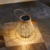 Lindby Amaria LED-Solar-Leuchte Rattan Hell