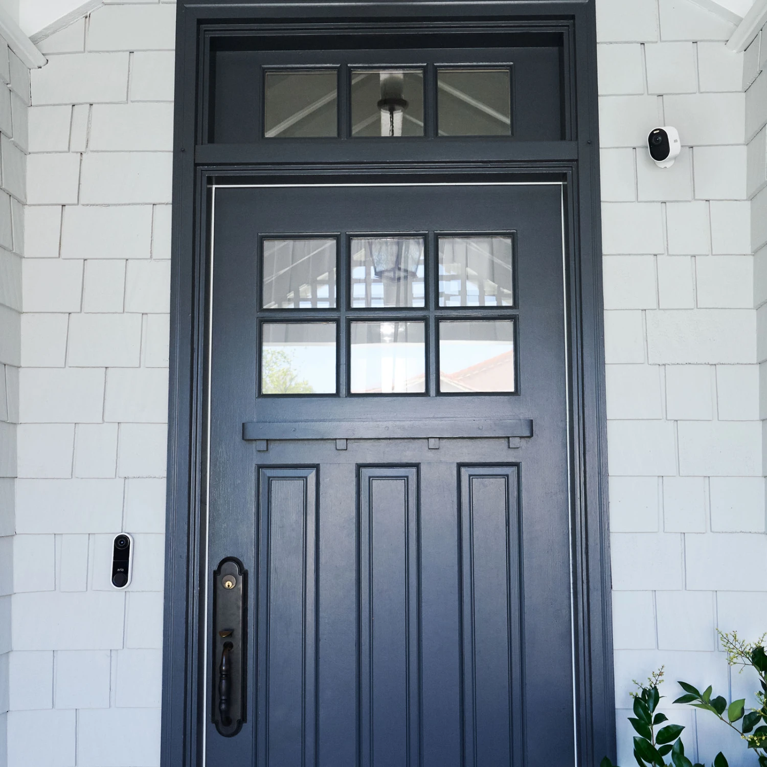 Arlo Ultra 2 Sicherheitssystem, 4 Kameras, Weiß 3 Arlo Ultra 2 Sicherheitssystem, 4 Kameras, Weiß – Bild 3