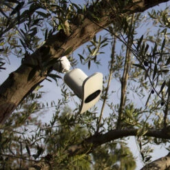 Arlo Pro 3 Flutlichtkamera, Weiß -Modegeschäft Für Heimbeleuchtung 1080025 4