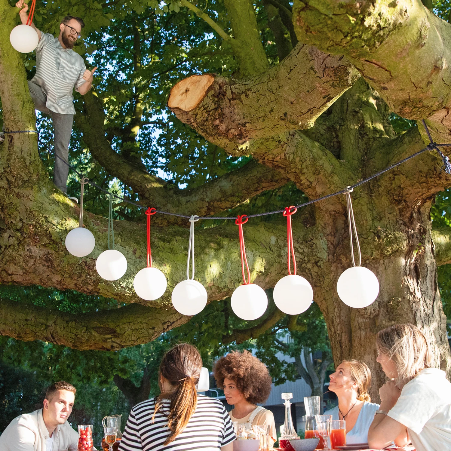 Fatboy Bolleke LED-Hängeleuchte Mit Akku, Taupe 5 Fatboy Bolleke LED-Hängeleuchte Mit Akku, Taupe – Bild 5