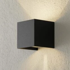 Helestra Siri 44 Außenwandlampe Up/down Schwarz