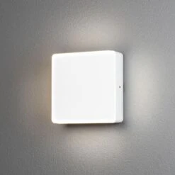Konstsmide LED-Außenwandleuchte Cesena Mit Dämmerungssensor