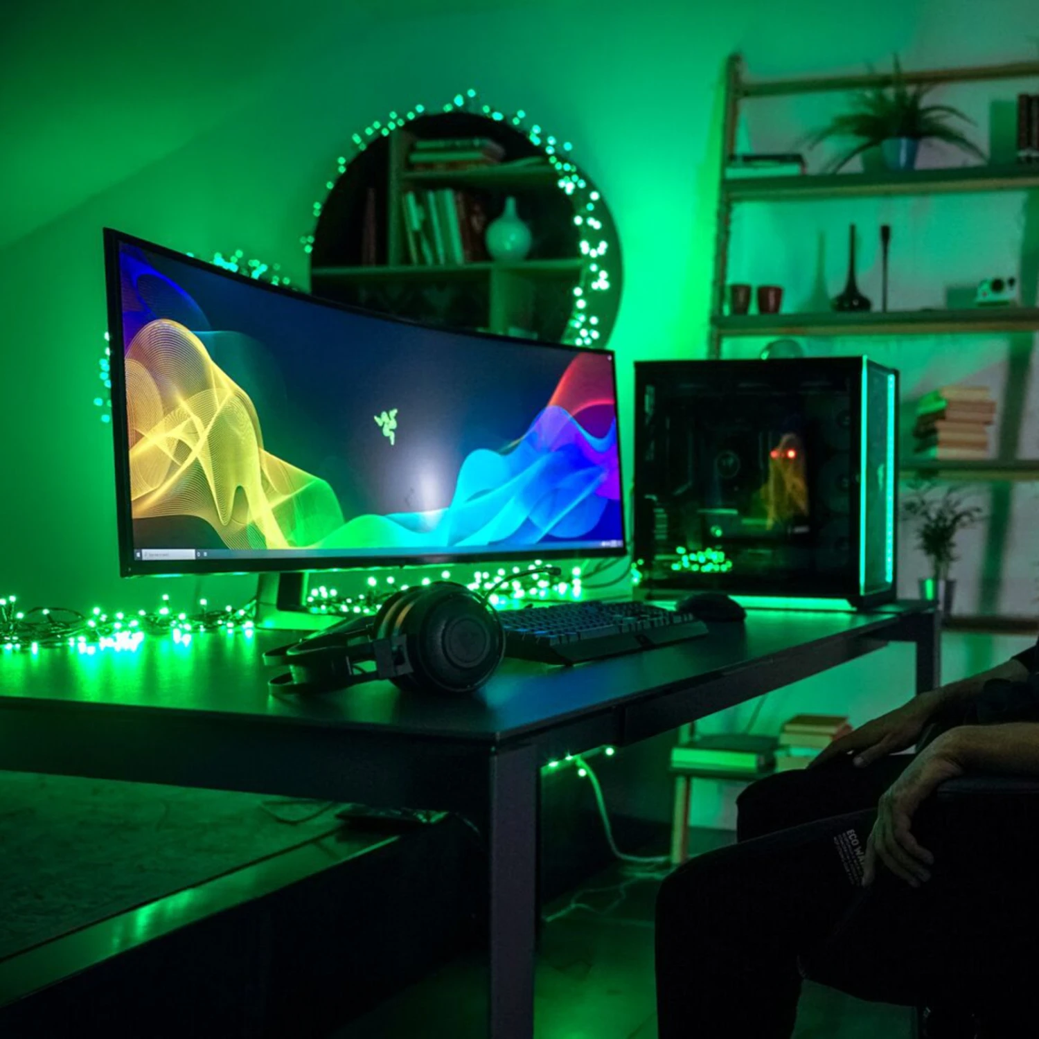 Lichterkette Twinkly RGB, Schwarz, 400-flammig 32m 2 Lichterkette Twinkly RGB, Schwarz, 400-flammig 32m – Bild 2