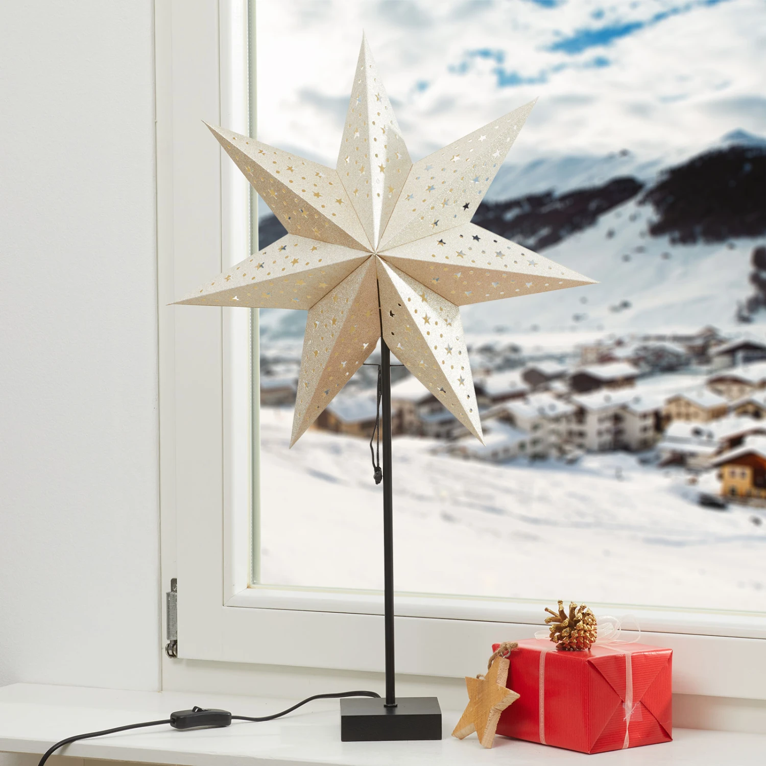 Markslöjd Stand-Stern Solvalla, Höhe 69 Cm, Gold 2 Markslöjd Stand-Stern Solvalla, Höhe 69 Cm, Gold – Bild 2