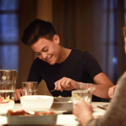 Philips LED-Lampe Classic E27 4,3W 2.700K Klar 3er -Modegeschäft Für Heimbeleuchtung 7532215 4