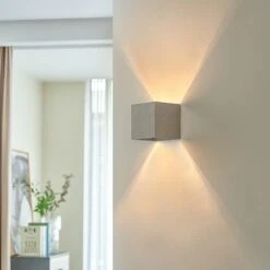 Lindby Jayden Wandlampe In Eckiger Form