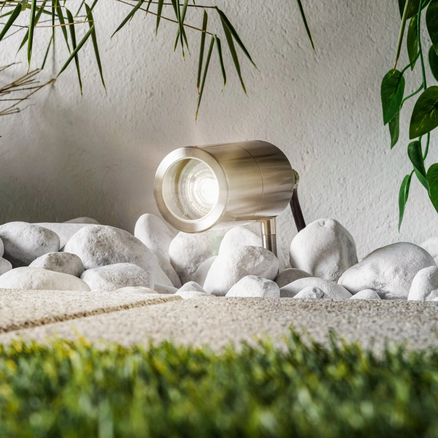 Arcchio Kalel Erdspießleuchte, V4A, Beweglich 1 Arcchio Kalel Erdspießleuchte, V4A, Beweglich