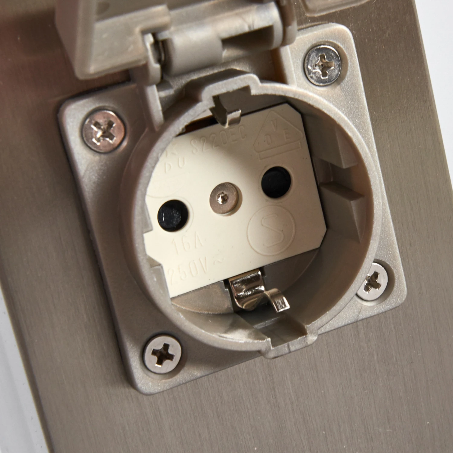 Energiesäule Lorian Mit Beleuchtung 7 Energiesäule Lorian Mit Beleuchtung – Bild 7